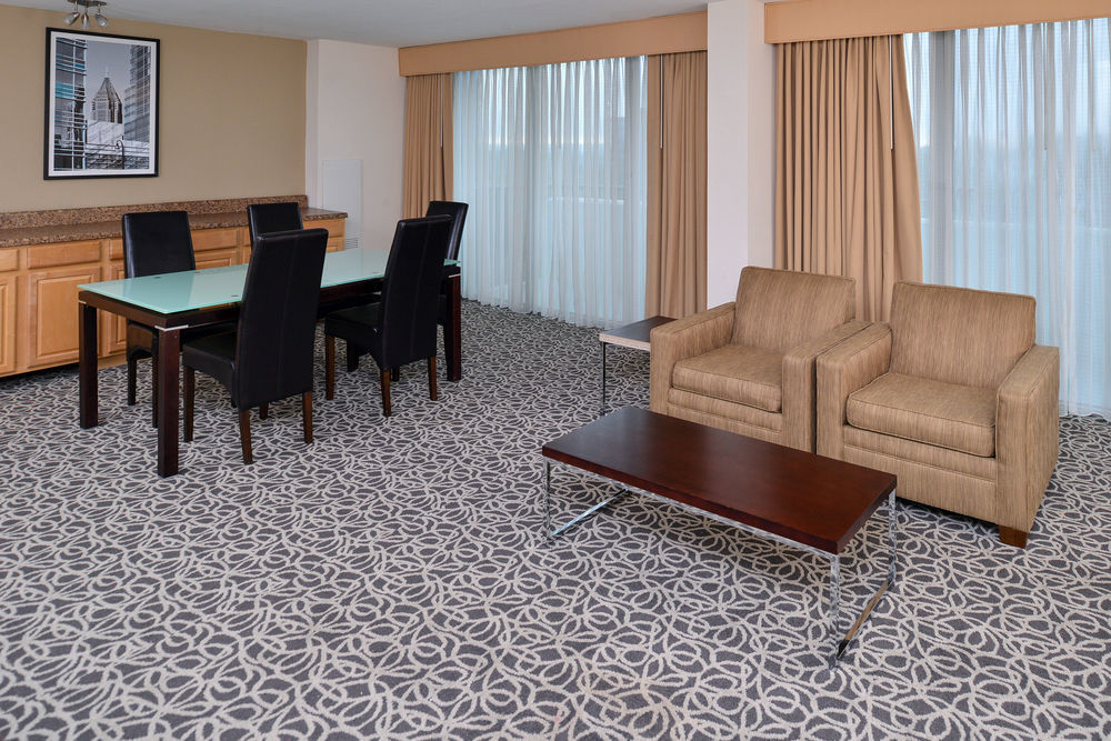 Radisson Hotel Atlanta Northwest มาเรียตตา ภายนอก รูปภาพ